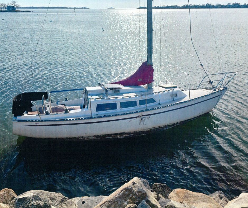 30', Sailboat